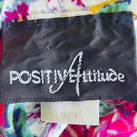 Vintage Positive Attitude Floral English Country Garden Open Tie Back Dress - Picture 11 of 13